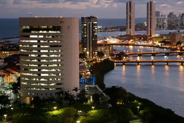 Edifício-sede do TRF5 na capital pernambucana.