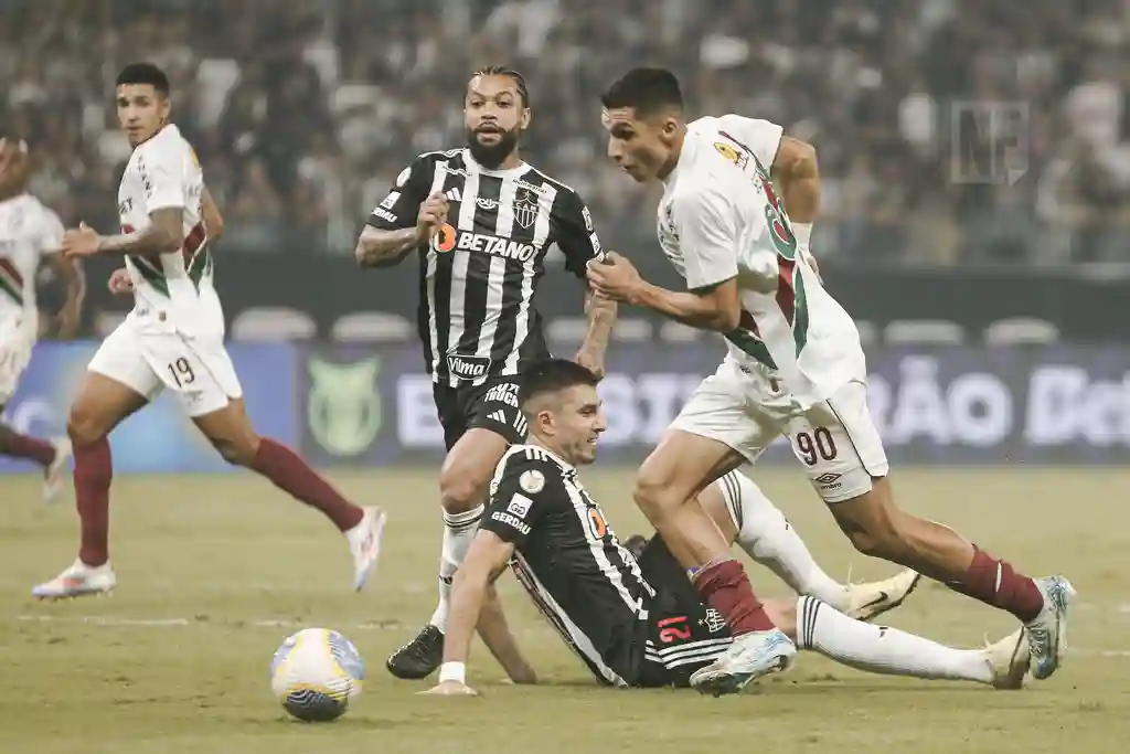 Fluminense bate Atlético-MG no Mineirão