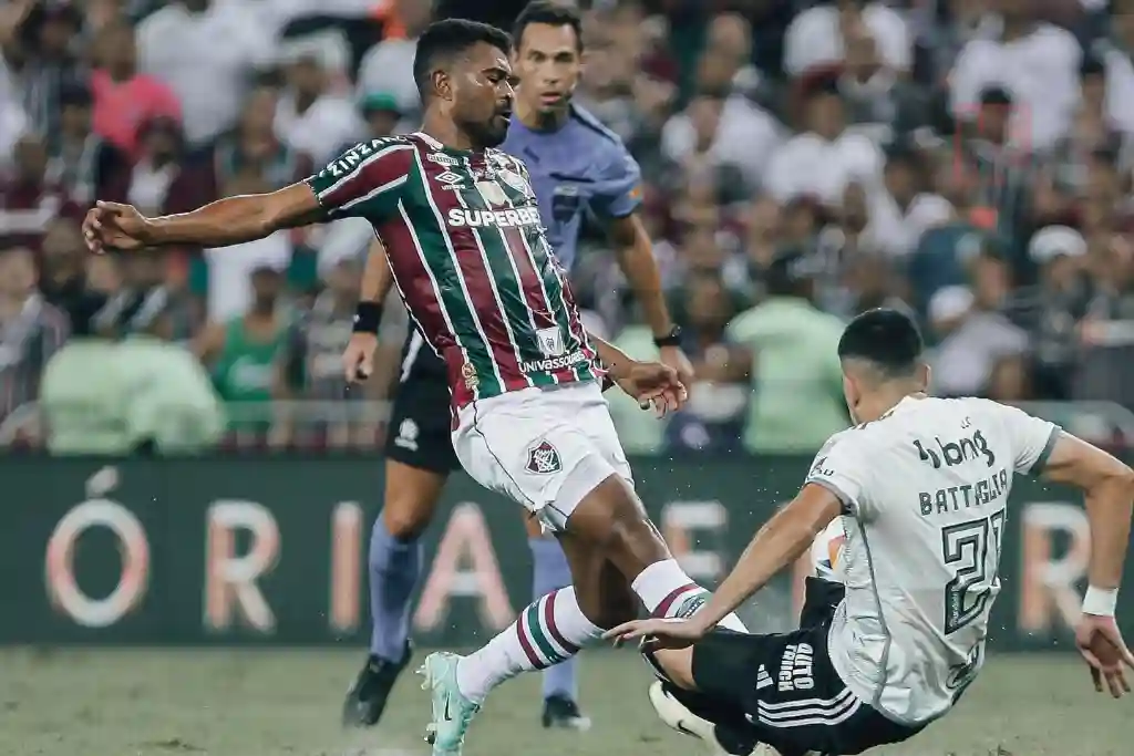 Flu sai na frente do Atlético na semi da Libertadores