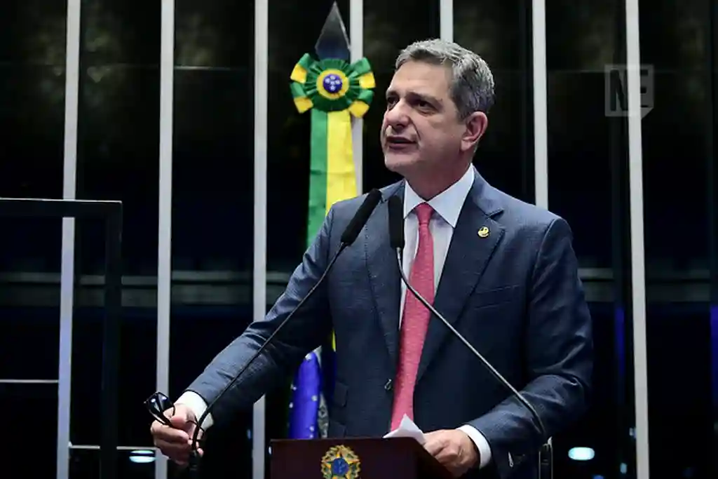 Em discurso, à tribuna, senador Rogério Carvalho (PT-SE)