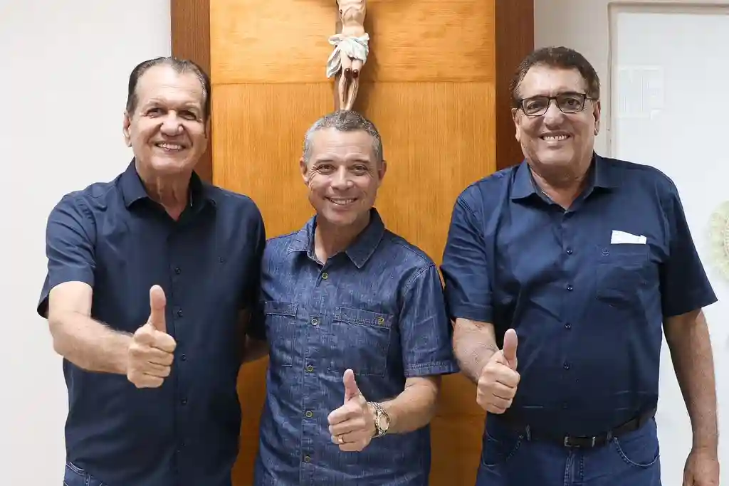 Prefeito da Barra se reúne com o governador