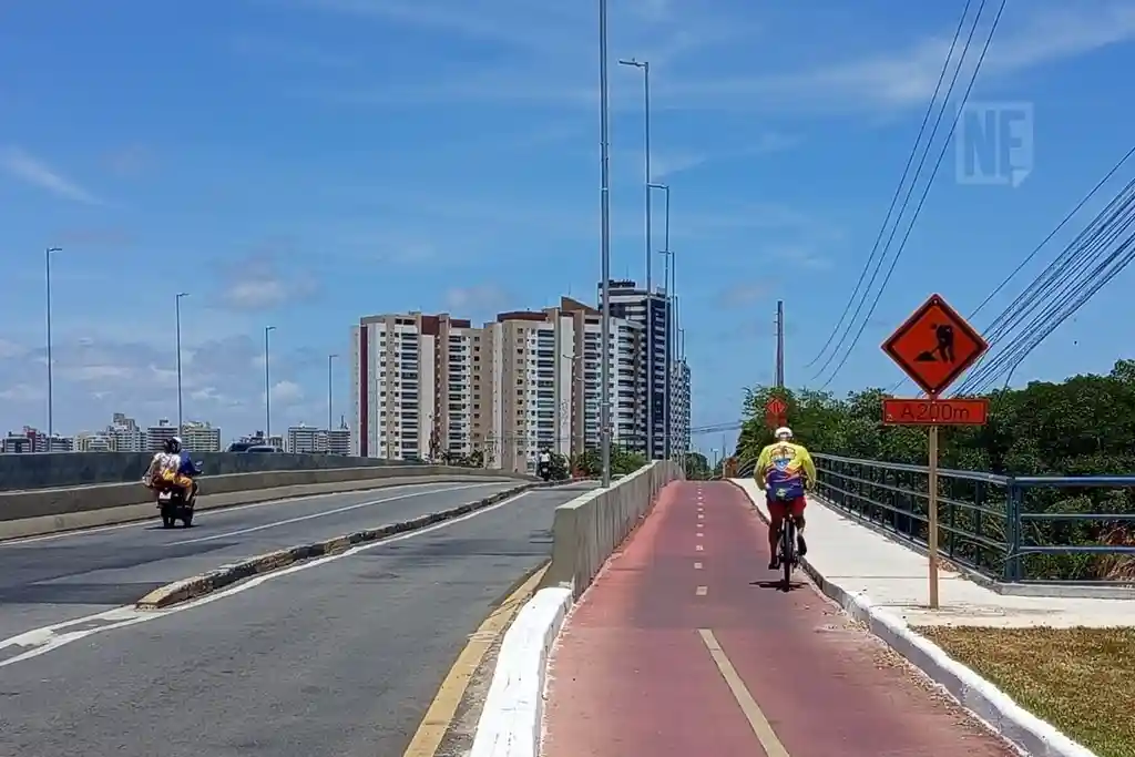 Ponte do Parque dos Cajueiros, em Aracaju