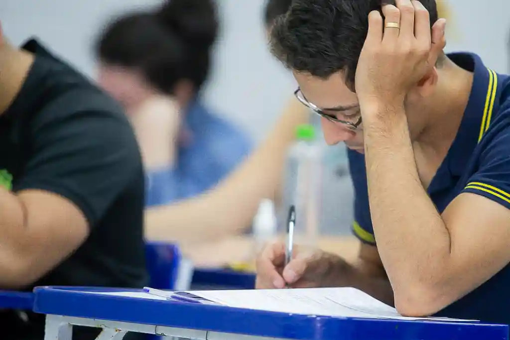 Candidatos respondem prova do Concurso da PM de Sergipe